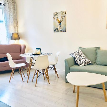 Ferienwohnung Apartament Delux 2 Legnica Ul. Kominka 16 Exterior foto