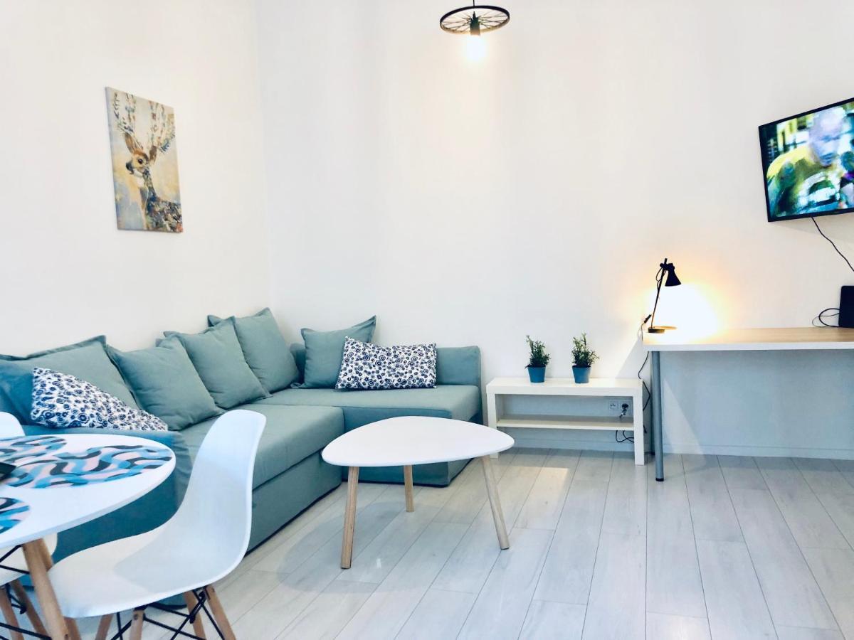 Ferienwohnung Apartament Delux 2 Legnica Ul. Kominka 16 Exterior foto